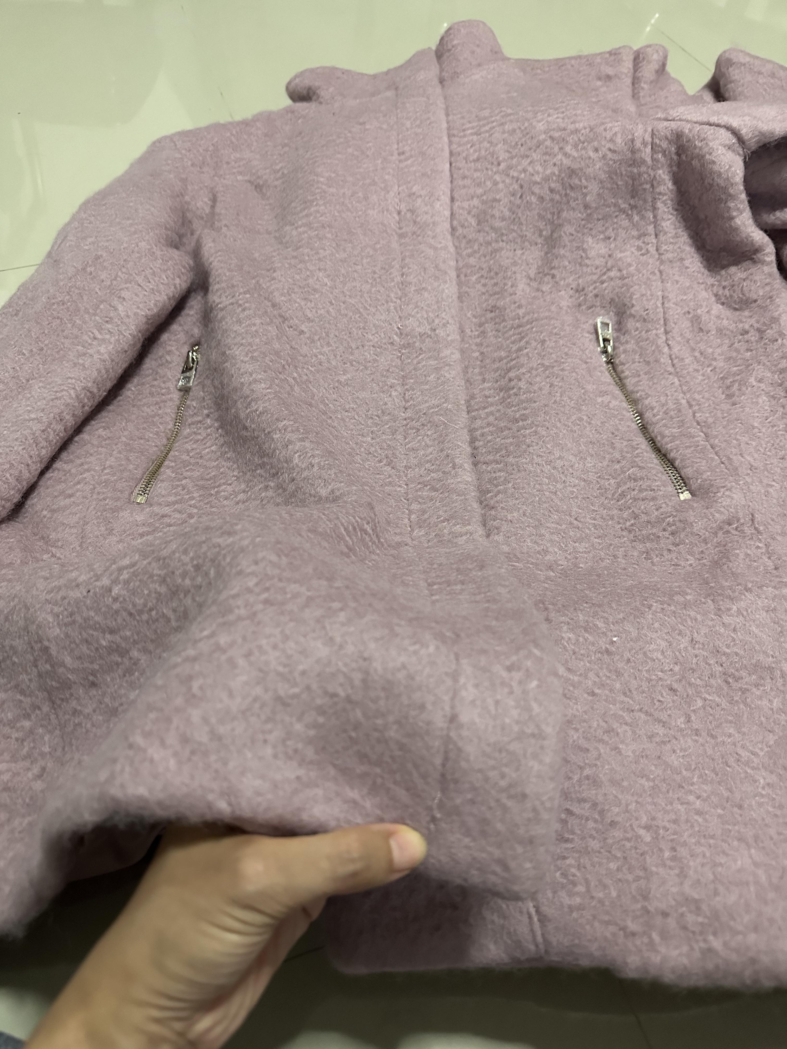 เสื้อโค้ท เสื้อกันหนาว เนื้อผ้าสักหลาด สีม่วงอ่อน แบรนด์ H&M
