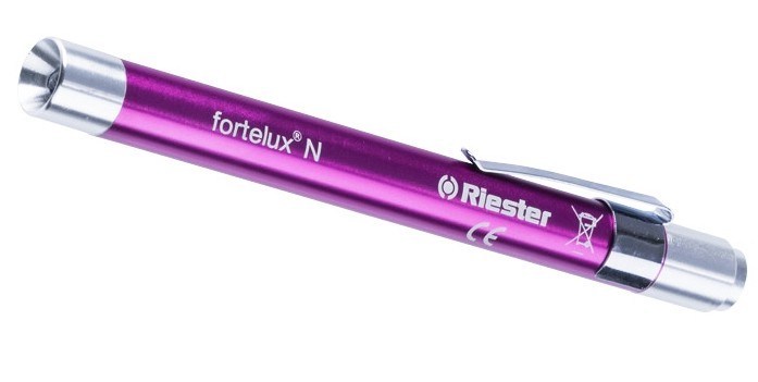 RIESTER ปากกาไฟฉาย รุ่น fortelux N LED (แสงสีขาว หลอดLED) (สอบถามและสั่งซื้อราคาพิเศษได้ทางไลน์ @ddmedic)