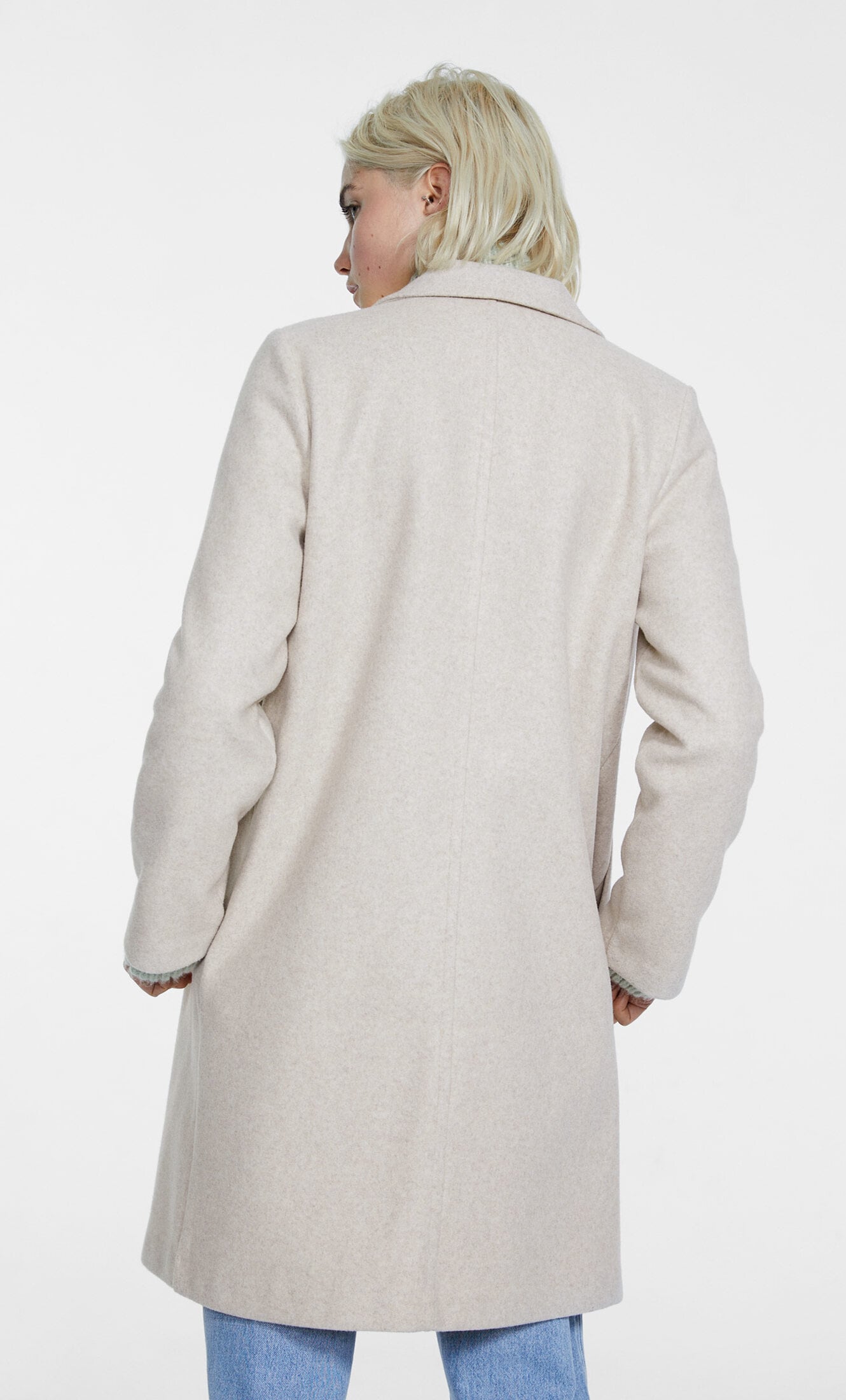 เสื้อโค้ท เสื้อโค้ทกันหนาว โค้ทวูล tailored knot coat สีเบจ แบรนด์ STRADIVARIUS สำเนา