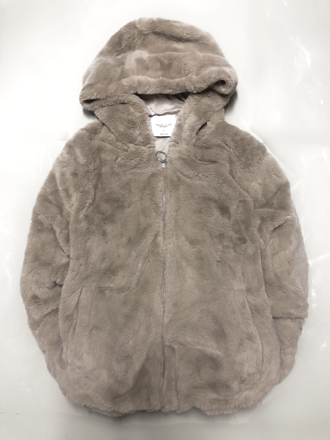 Angel kiss เสื้อเฟอร์กันหนาว หมวกฮู้ด เสื้อขน แบรนด์ ANGEL KISS (FLUFFY COAT) สำเนา น้ำตาลนู้ด