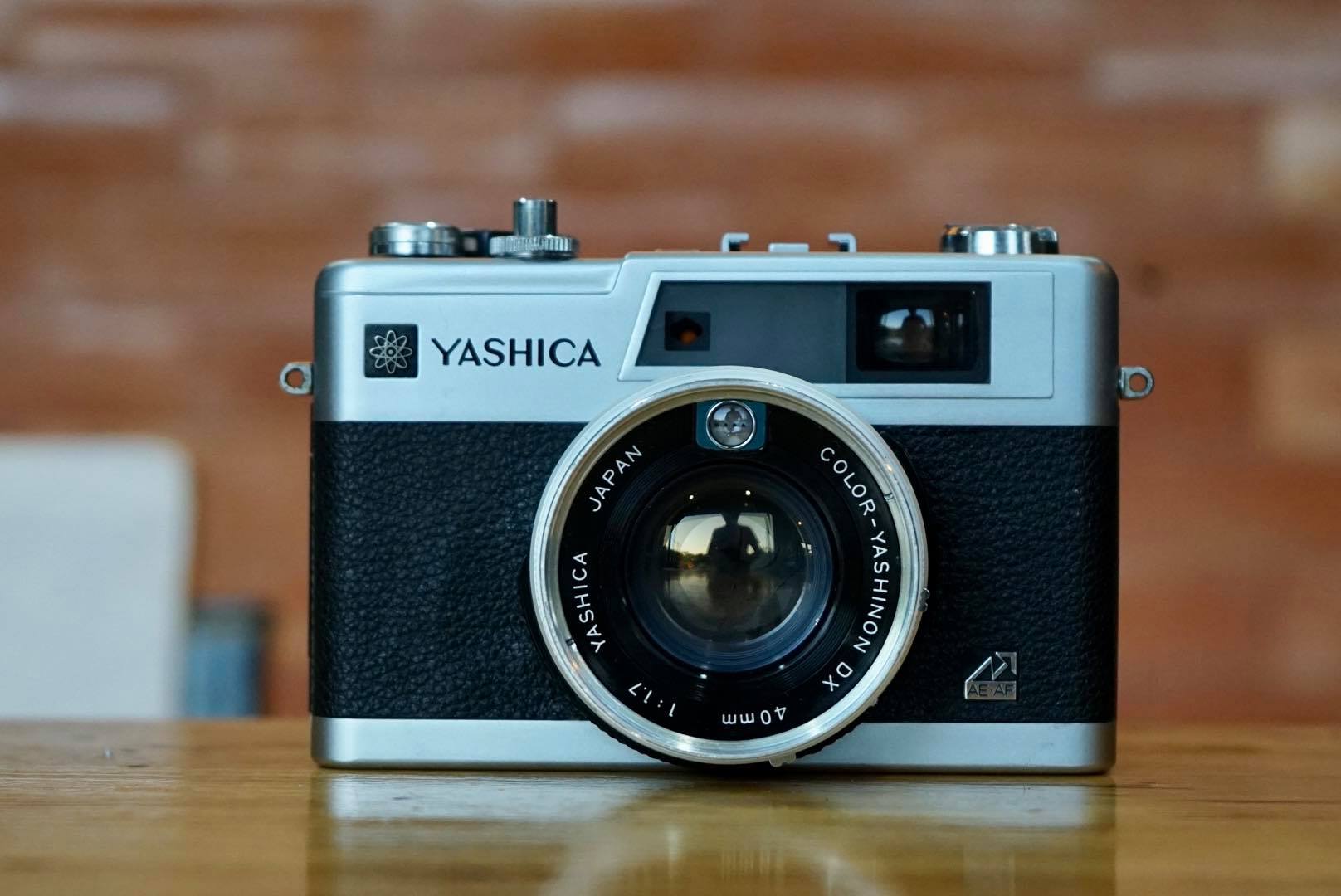 YASHICA ELECTRO 35GX YASHICA COLOR-YASHINON DX 40MM.F1.7