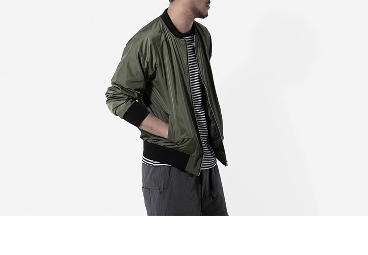 URBAN EXPOSURE เสื้อทหาร เสื้อนอกเขียวทหาร เสื้อนอกแนวทหาร แพทเทินสวย เท่ห์มาก คะ แบรนด์URBAN EXPOSURE เขียว