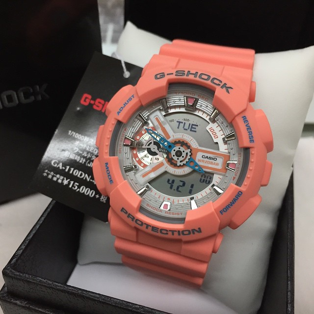 CASIO G-SHOCK นาฬิกาข้อมือ นาฬิกากันน้ำ นาฬิกาของแท้ ประกันศูนย์ CMG 1 ปี รุ่น GA-110DN-4A นาฬิกาสีส้ม