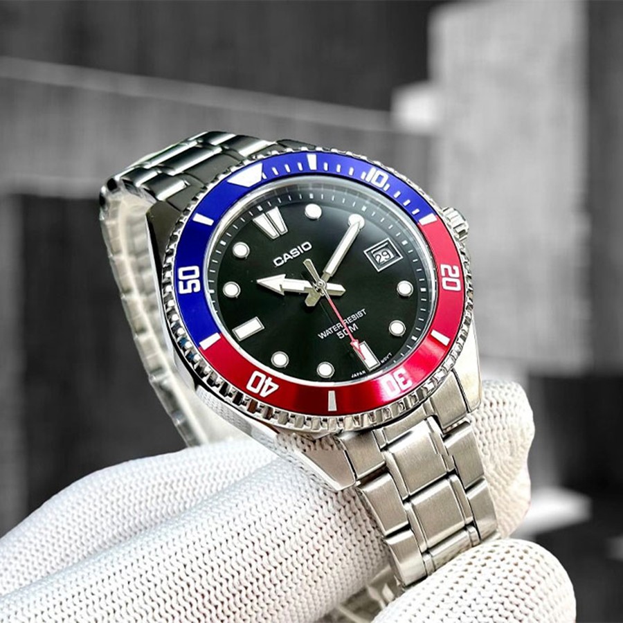 CASIO MID YEAR SALE นาฬิกาคาสิโอ พร้อมส่ง นาฬิกาข้อมือ นาฬิกากันน้ำ นาฬิกาของแท้ BTS ประกันศูนย์ CMG 1 ปี รุ่น MDV-10D-1A3 นาฬิกาสีเงิน