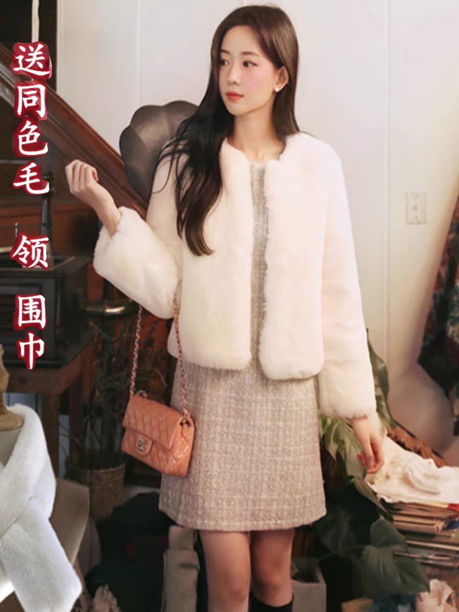 Selected เสื้อเฟอร์กันหนาว เสื้อขน Fluffy coat สีขาว แบรนด์ SELECTED สำเนา สำเนา สำเนา สำเนา