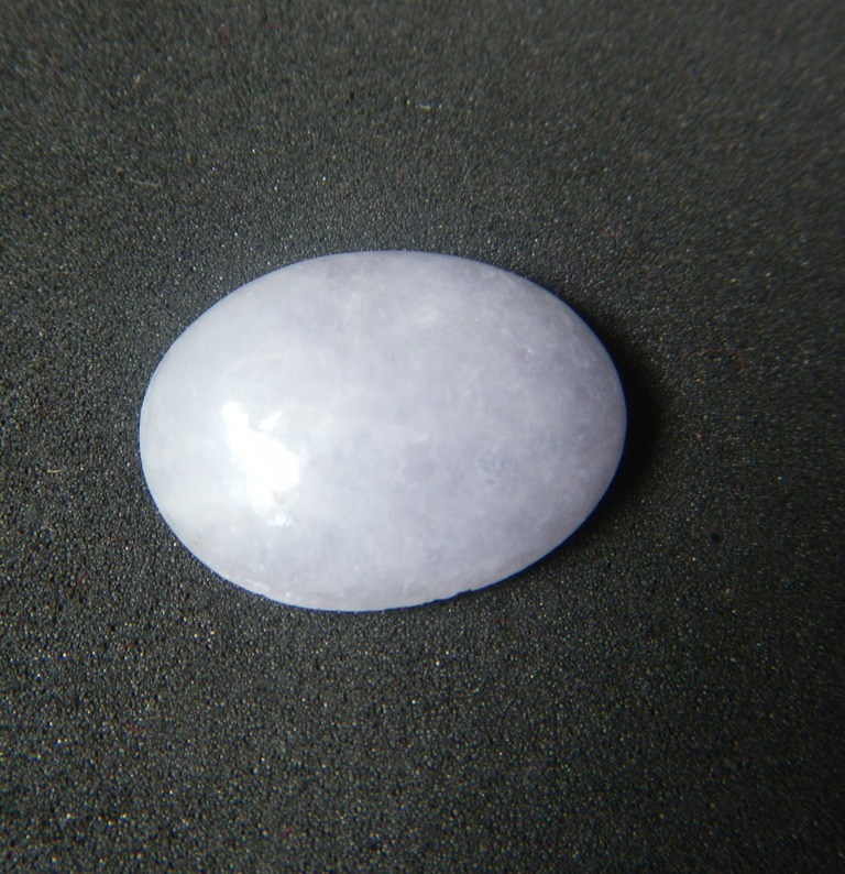 หยก ลาเวนเดอร์พม่า