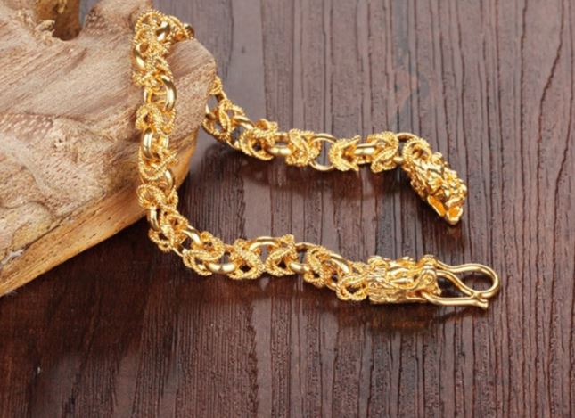 กำไลข้อมือ ทอง สร้อยข้อมือ ทองชุบ 18 K สร้อยข้อมือมังกร 2 หัว เสริมบารมี ผู้ชาย ผู้หญิง ใส่ได้ 486999
