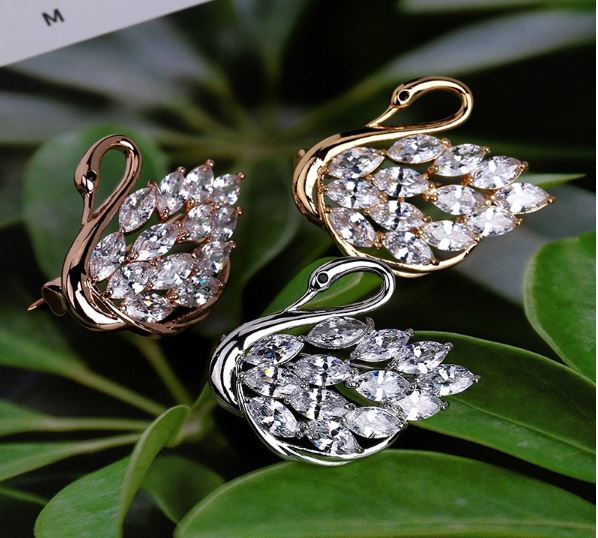 เข็มกลัดติดเสื้อ เข็มกลัดหงส์ ทอง เงิน Rose gold เข็มกลัดหงส์ ตกแต่งด้วย เพชร CZ เม็ดใหญ่ ติดเสื้อออกงาน 667812