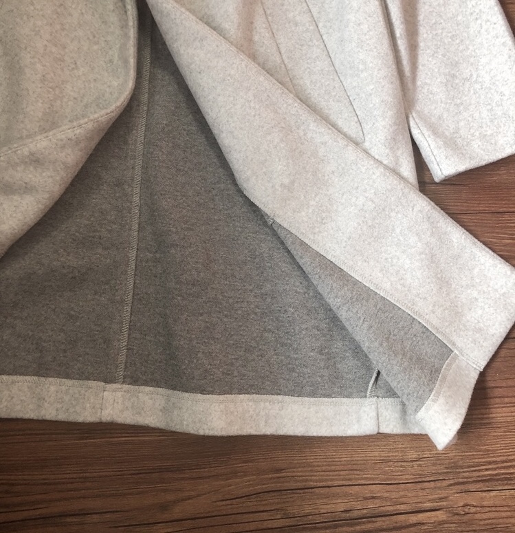 เสื้อโค้ดกันหนาว เสื้อกันหนาว overcoat โค้ทวูล สักหลาด ผสมวูล สีดำ แต่งคอปก กระดุมสองแถว แบรนด์ATCHING สำเนา สำเนา สำเนา สำเนา สำเนา ดำ