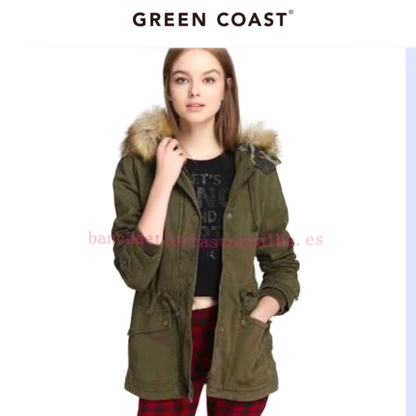 Green coast เสื้อกันหนาว เสื้อฮูทกันหนาว เขียวทหาร แบรนด์ Green COASTติดเฟอร์ (เฟอร์ถอดได้คะ) ซับผ้าอุ่นลายชนเผ่าด้านใน งาน พรีเมี่ยมมากคะ SIZE S/M/S/L/XL เขียว