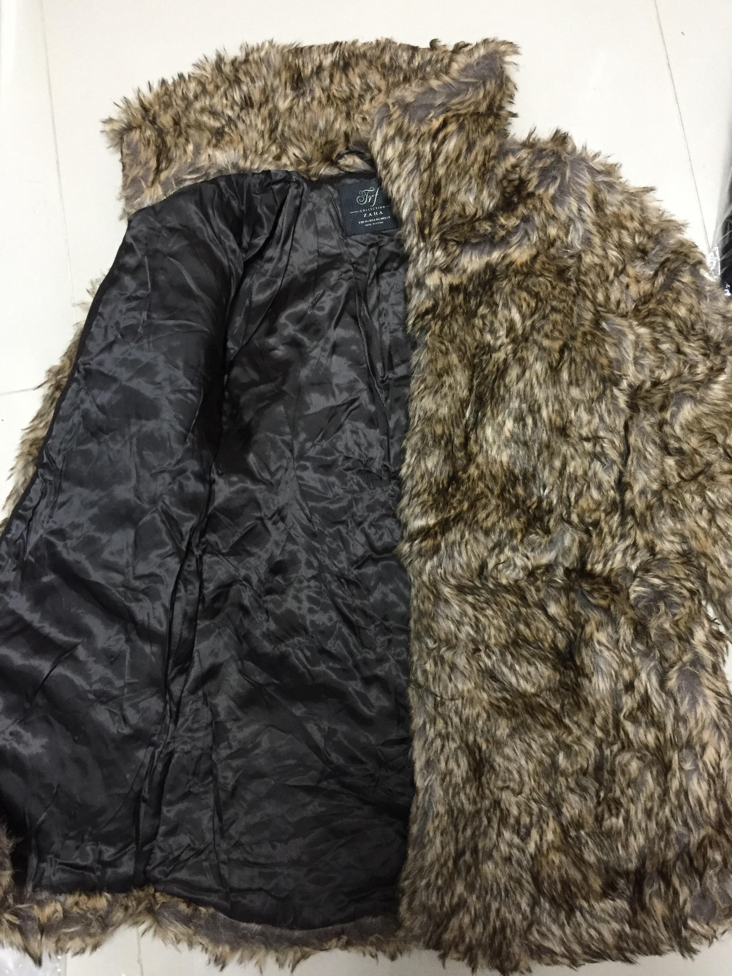 Zara เสื้อโค้ทเฟอร์ โค้ทขนสัตว์ แบรนด์เนม ZARA สีน้ำตาล ขนนุ่ม งานสวย พรีเมี่ยมมากเลยคะ งานช็อปแท้100% คะ SIe S/M/L น้ำตาล