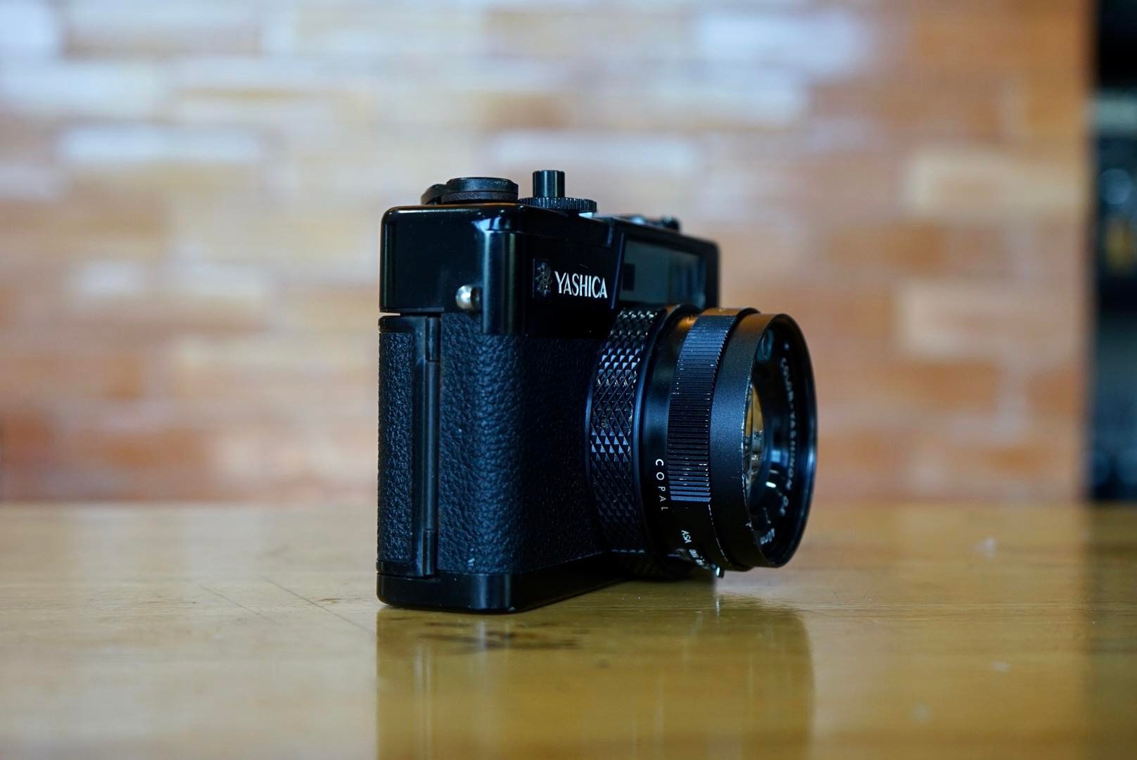 YASHICA ELECTRO 35GX YASHICA COLOR-YASHINON DX 40MM.F1.7