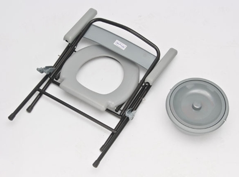 เก้าอี้นั่งถ่าย พร้อมถัง พับเก็บได้ มีพนักพิงหลัง (รุ่นนี้แข็งแรงค่ะ)