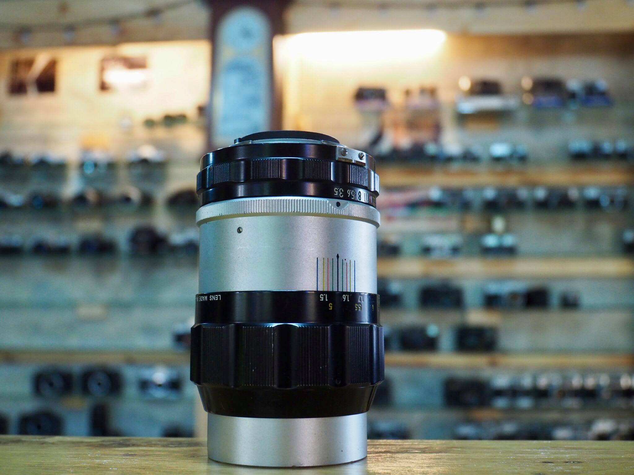 NIKKOR-Q Auto 135MM. F3.5 NON Ai MOUNT