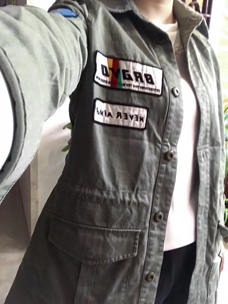 Only เสื้อเขียวทหาร เสื้อนอกแนวทหาร แต่งอาร์มปัก แนวทหาร แบรนด์ ONLY (งานตัดป้าย) แพทเทินสวย เท่ห์มาก คะ Size S/M/L/XL สำเนา เขียว