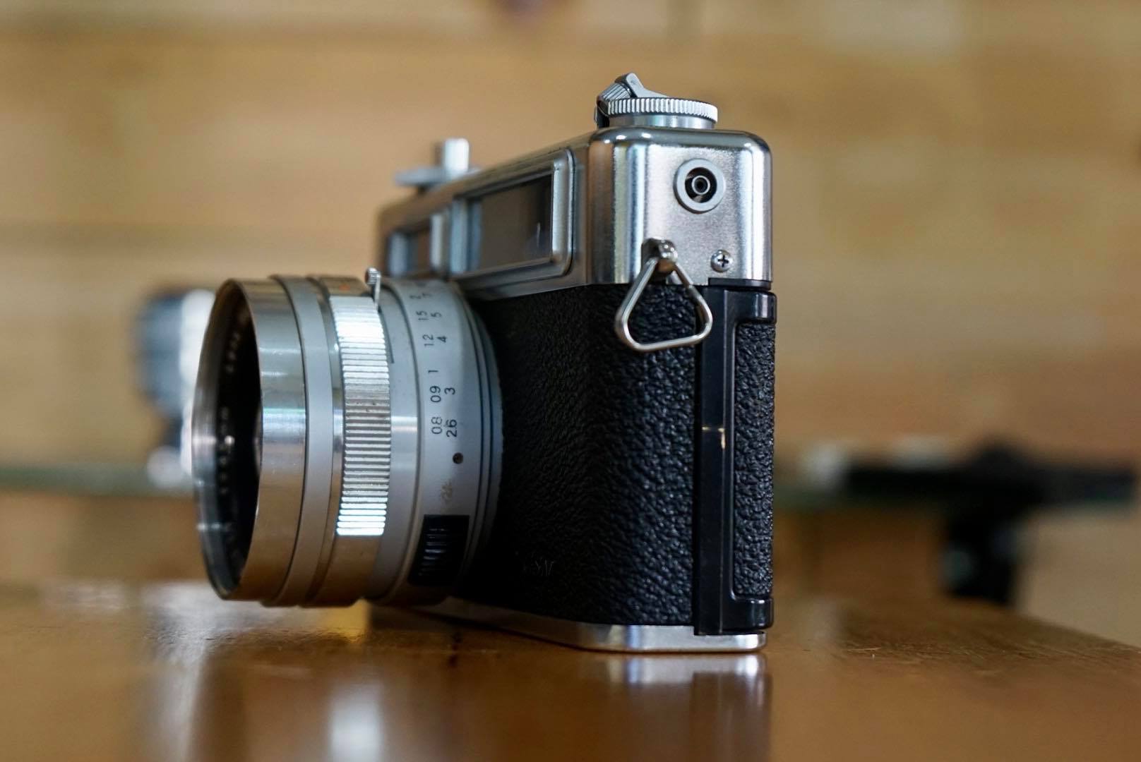 YASHICA ELECTRO 35 GSN COLOR YASHINON DX 45MM. F1.7