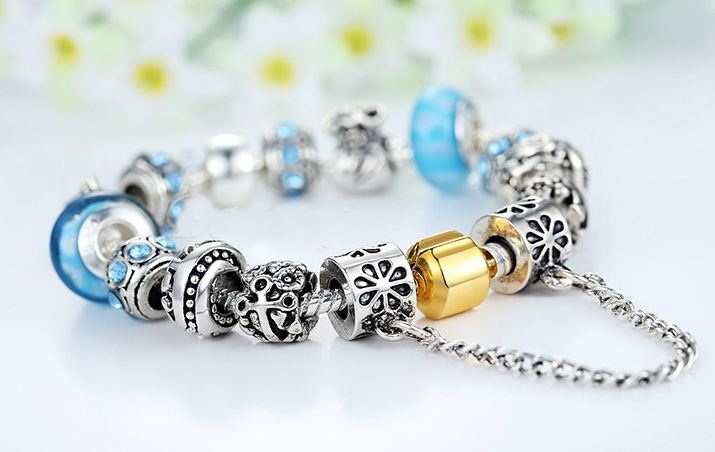 สร้อยข้อมือ Diy สไตล์ Pandora สร้อยข้อมือ ผู้หญิง Snow Theme สีฟ้า ฝัง เพชร คริสตัล ออสเตเรีย สีฟ้า ชาร์มเงิน เพิ่ม สีทอง เพิ่มความหรูหรา 68120
