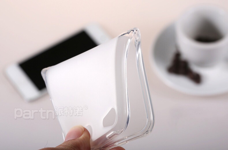 เคสใสกันกระแทก iPod Touch 6/7 (แถมฟรีฟิลม์กระจก)