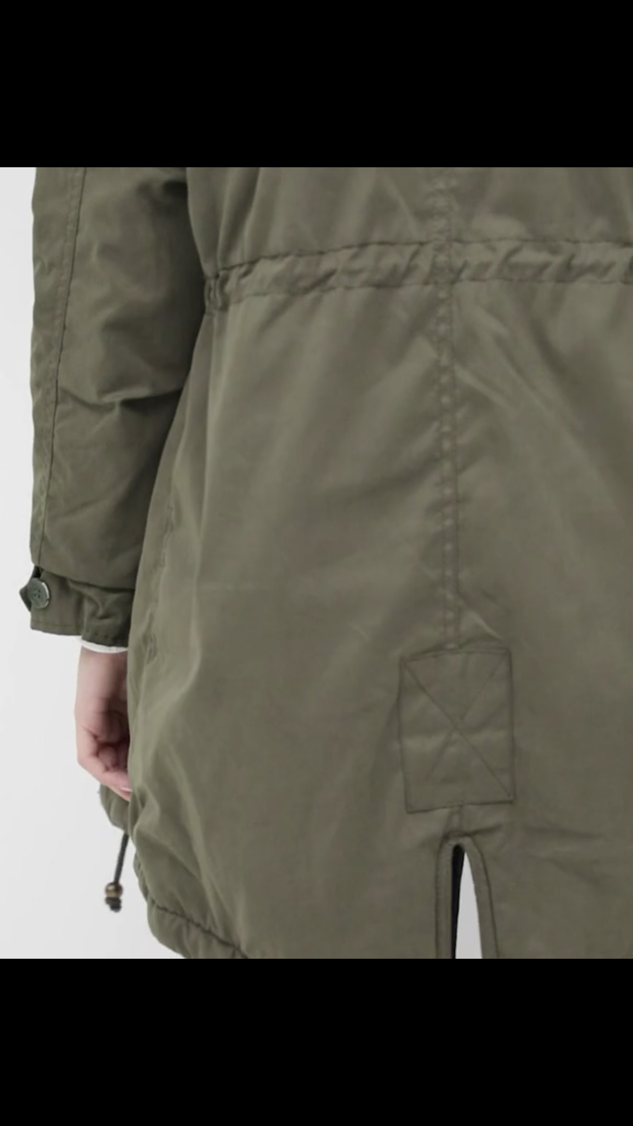 BERSHKA เสื้อโค้ท โค้ทฮูท กันหนาว เสื้อparka ฮูท กันหนาวสีเขียว แบรนด์เนมBERSHKA แต่งเฟอร์ สีน้ำเงิน ซับขนอุ่นน้ำเงิน งานสวย มากคะ Size S/M/L/2L/3L สำเนา สำเนา เขียวเฟอร์น้ำเงิน