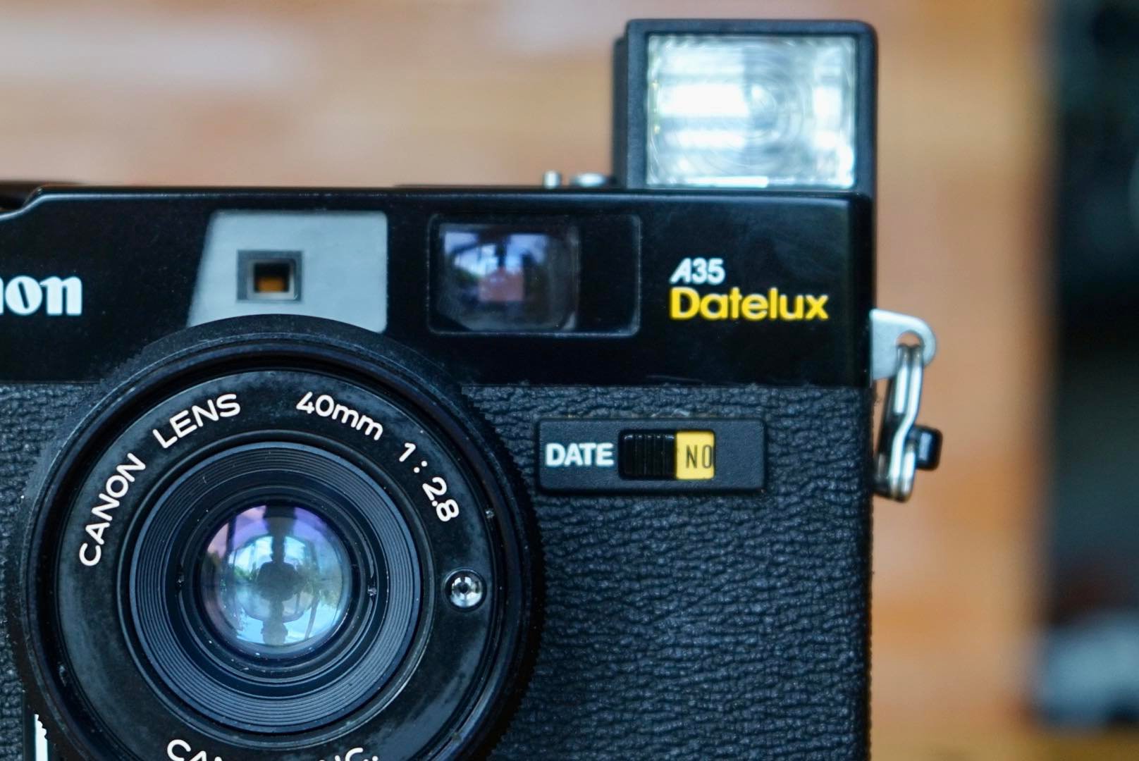 CANON A35 DATELUX CANON LENS 40MM.F2.8