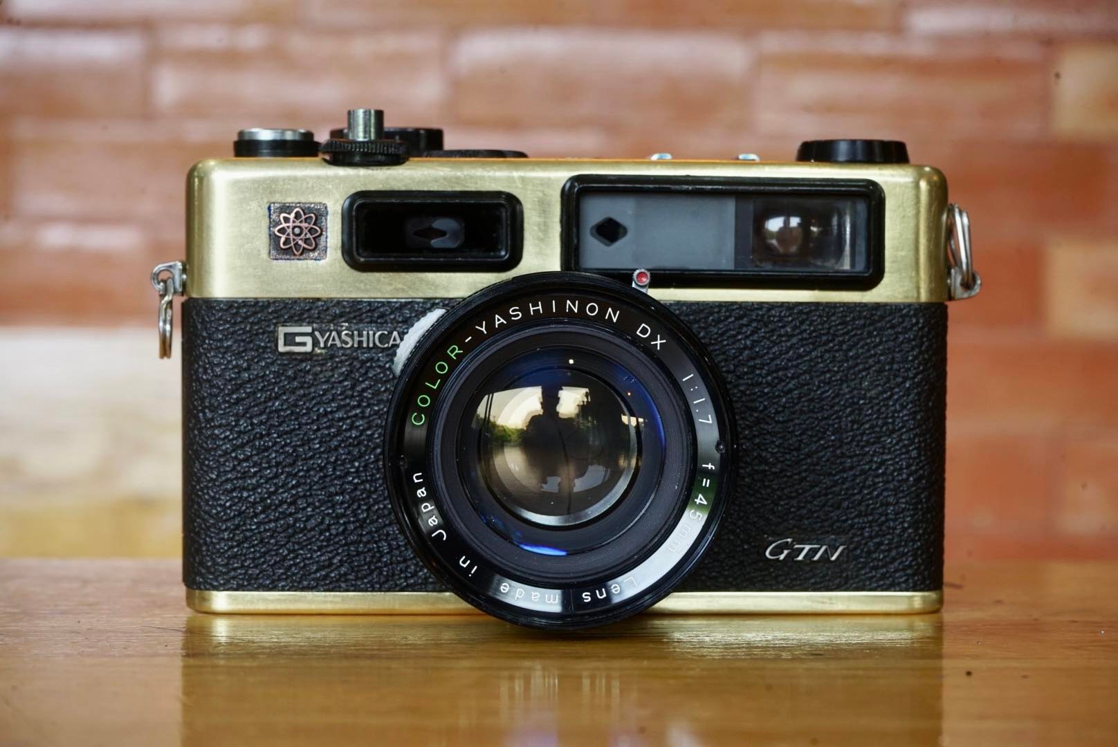YASHICA ELECTRO35 GTN YASHICA COLOR YASHINON DX 45MM.F1.7