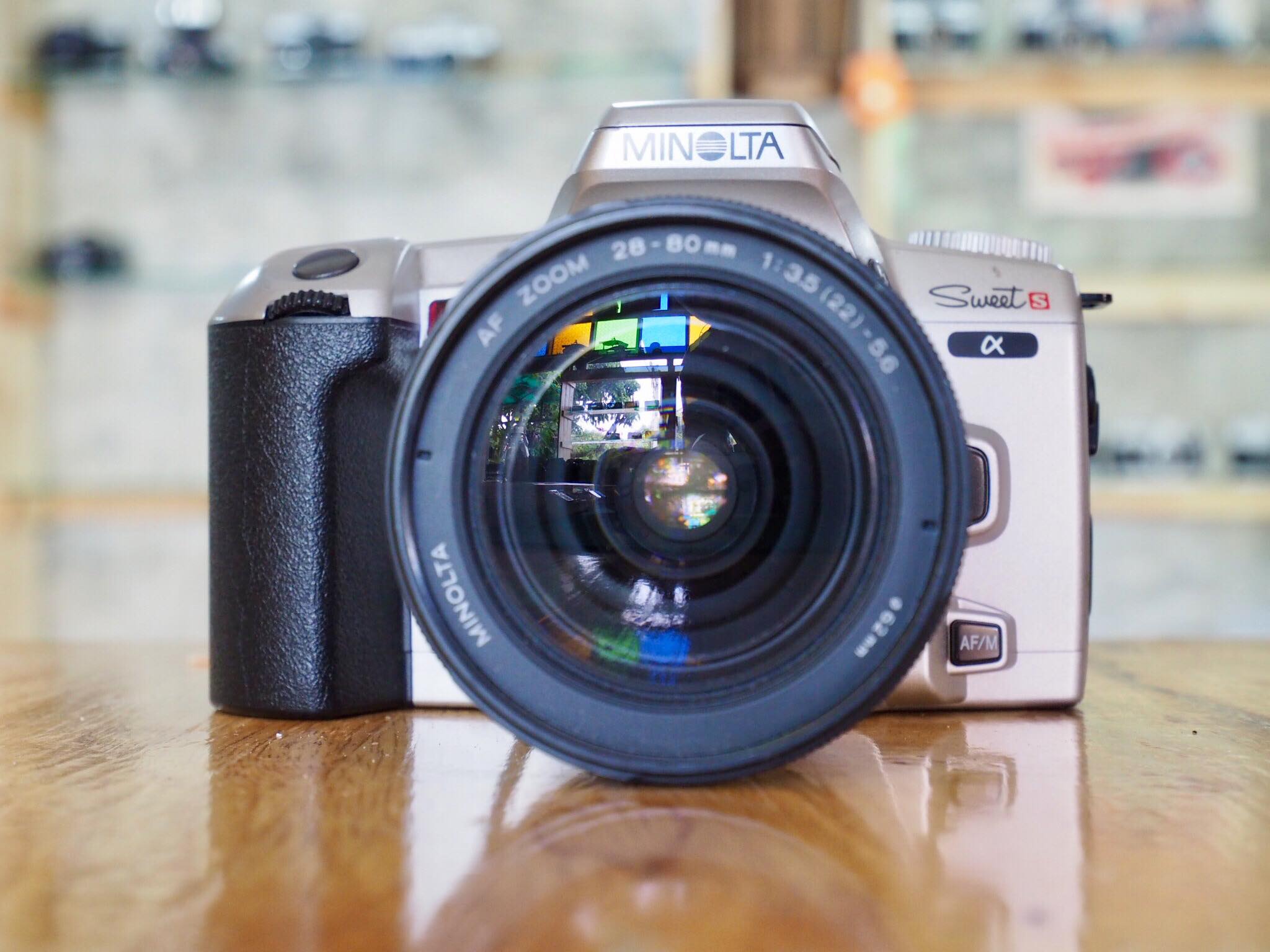 MINOLTA SWEET S +MINOLTA AF ZOOM 28-80MM.F3.5(22)-5.6