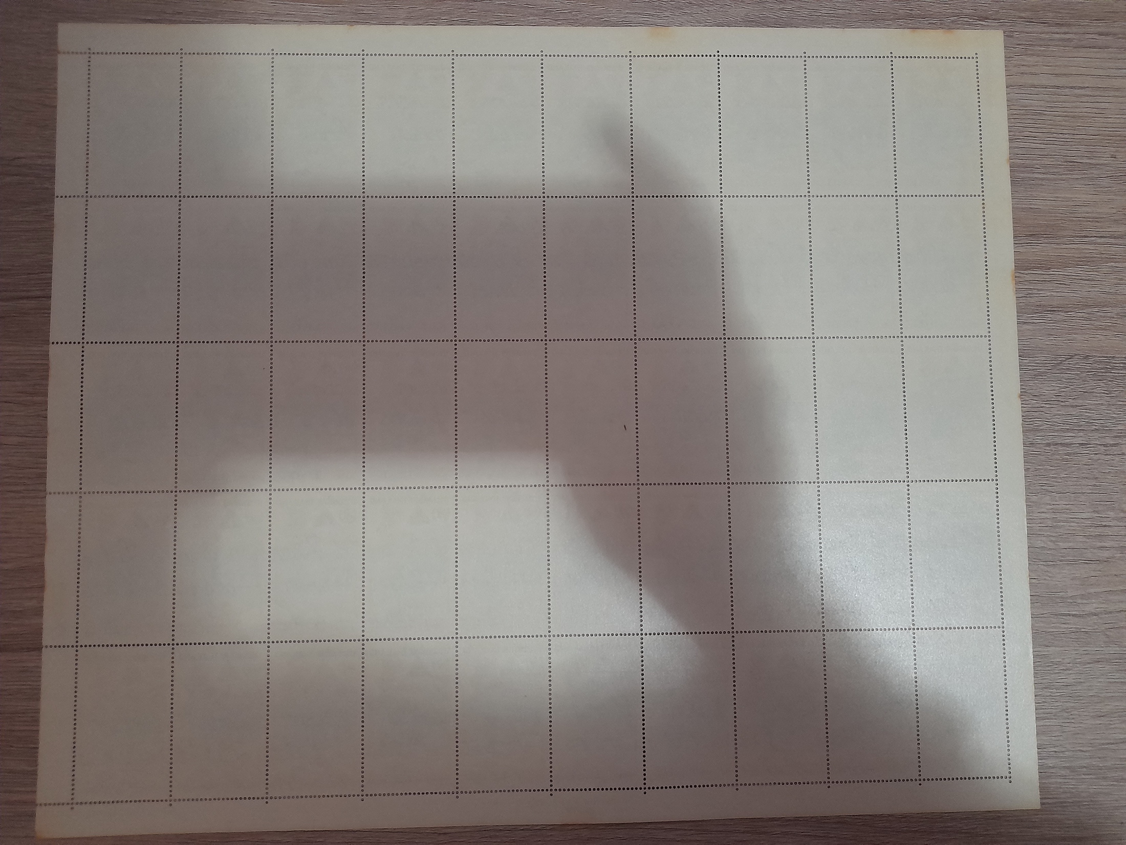 แสตมป์ ชุด วันสหประชาชาติ 24 ตุลาคม 2527 (แผ่นเต็ม 50 ดวง) / No. 391,392