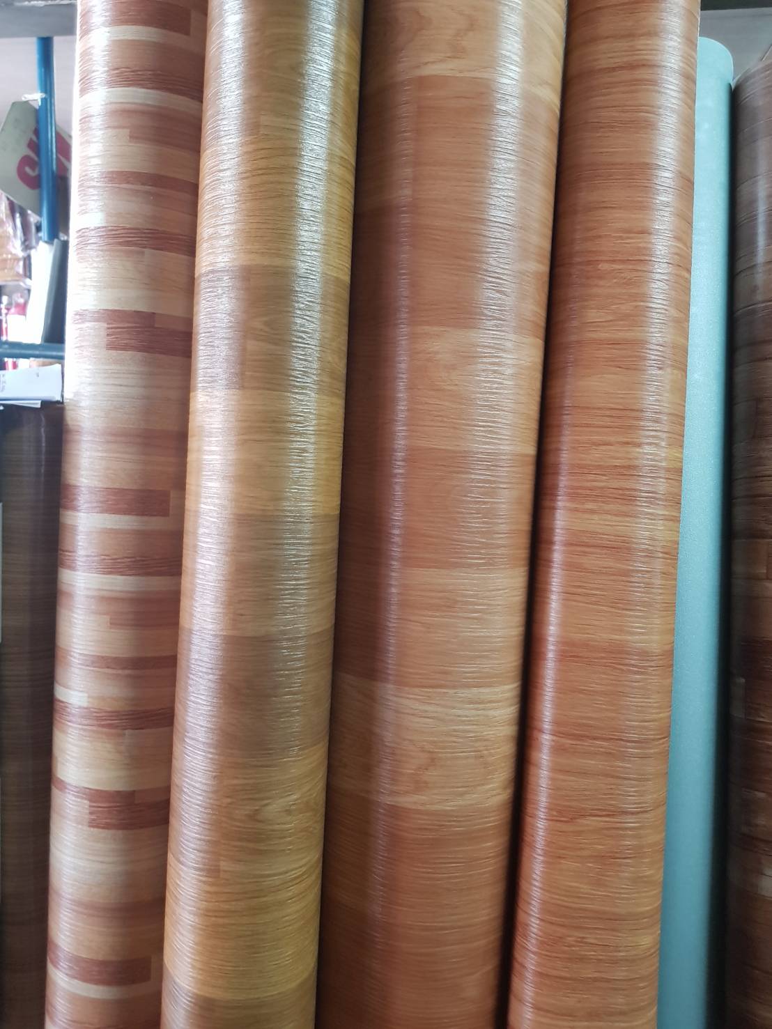 เสื่อน้ำมัน ลายมาใหม่ 1 พฤษภาคม 2566