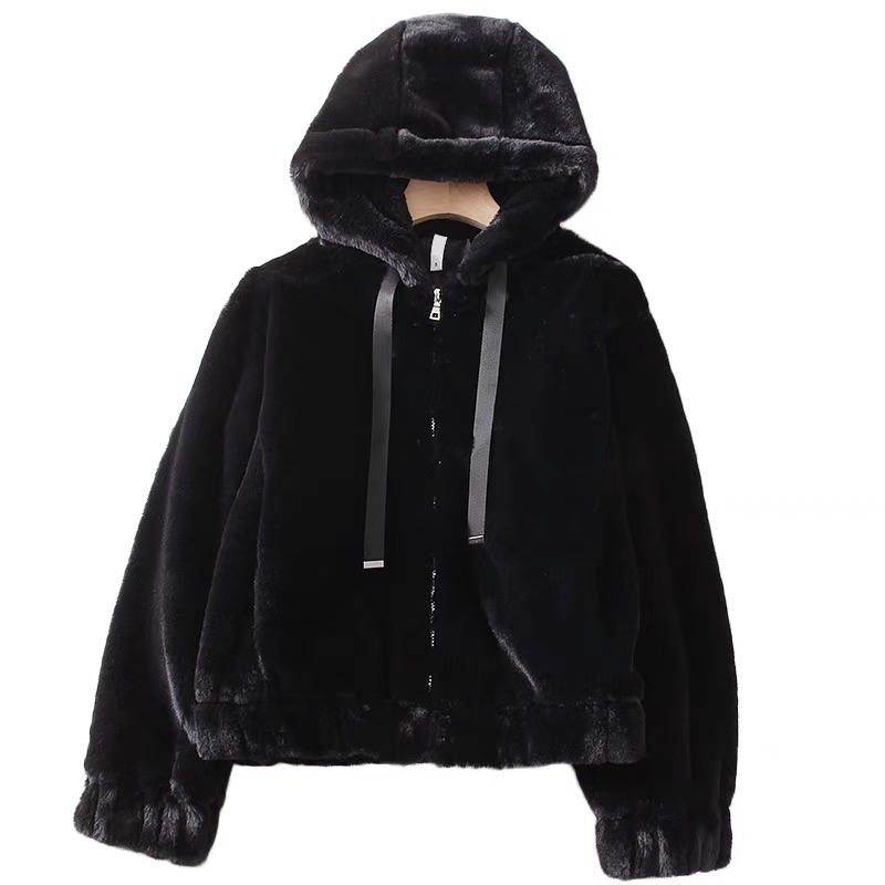 Page one เสื้อเฟอร์กันหนาว หมวกฮู้ด เสื้อขน Fluffy coat แบรนด์ page One ดำ