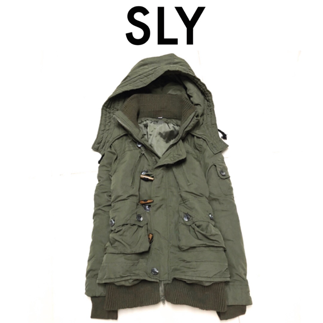 เสื้อโค้ทกันหนาว เสื้อกันหนาว หมวกฮูท สีดำ แบรนด์เนมญี่ปุ่นสุดหรู SLY บุนวมอุ่น ปลายแขน มีปลอกมือกันลม งานสวย แนวมากคะ Size S/M: ดำ