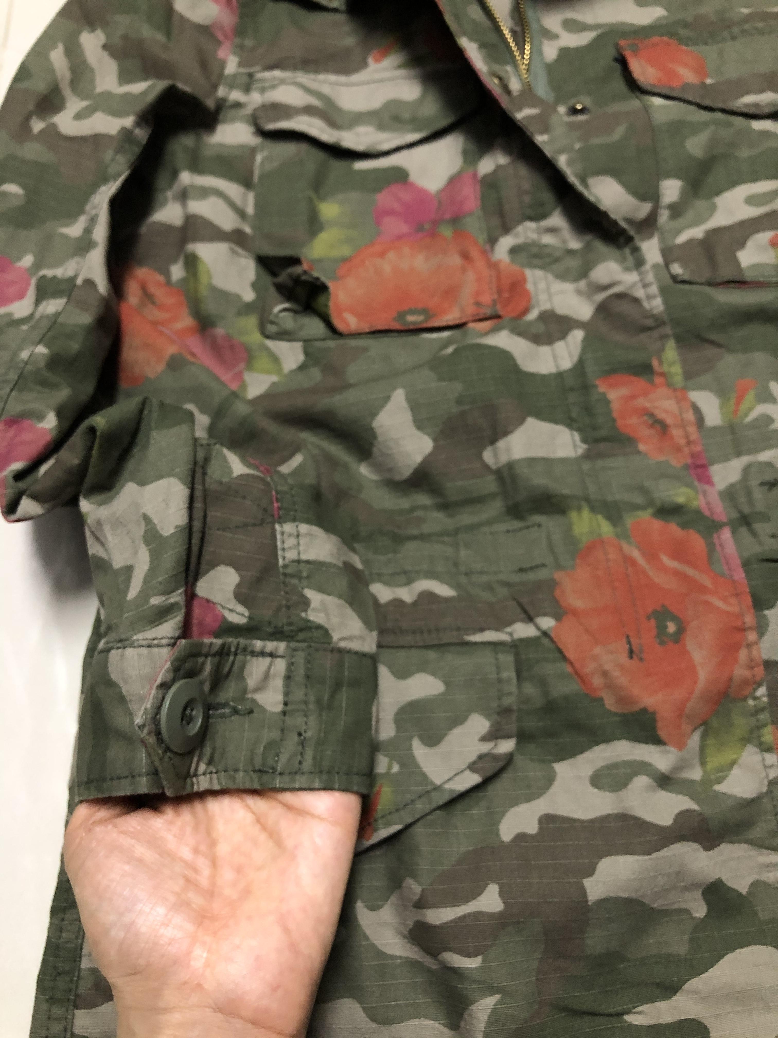 Who.au เสื้อนอกทหาร เสื้อแจ็คเก็ต ลายพรางFlora camo แนวทหาร แพทเทินสวย เท่ห์ มาก แบรนด์Who.Au คะ สำเนา สำเนา สำเนา สำเนา สำเนา เขียว