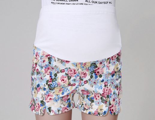 กางเกงขาสั้นลายดอกสีสดใส มีสายปรับรอบท้อง มี5สี ไซส์ M, L, XL
