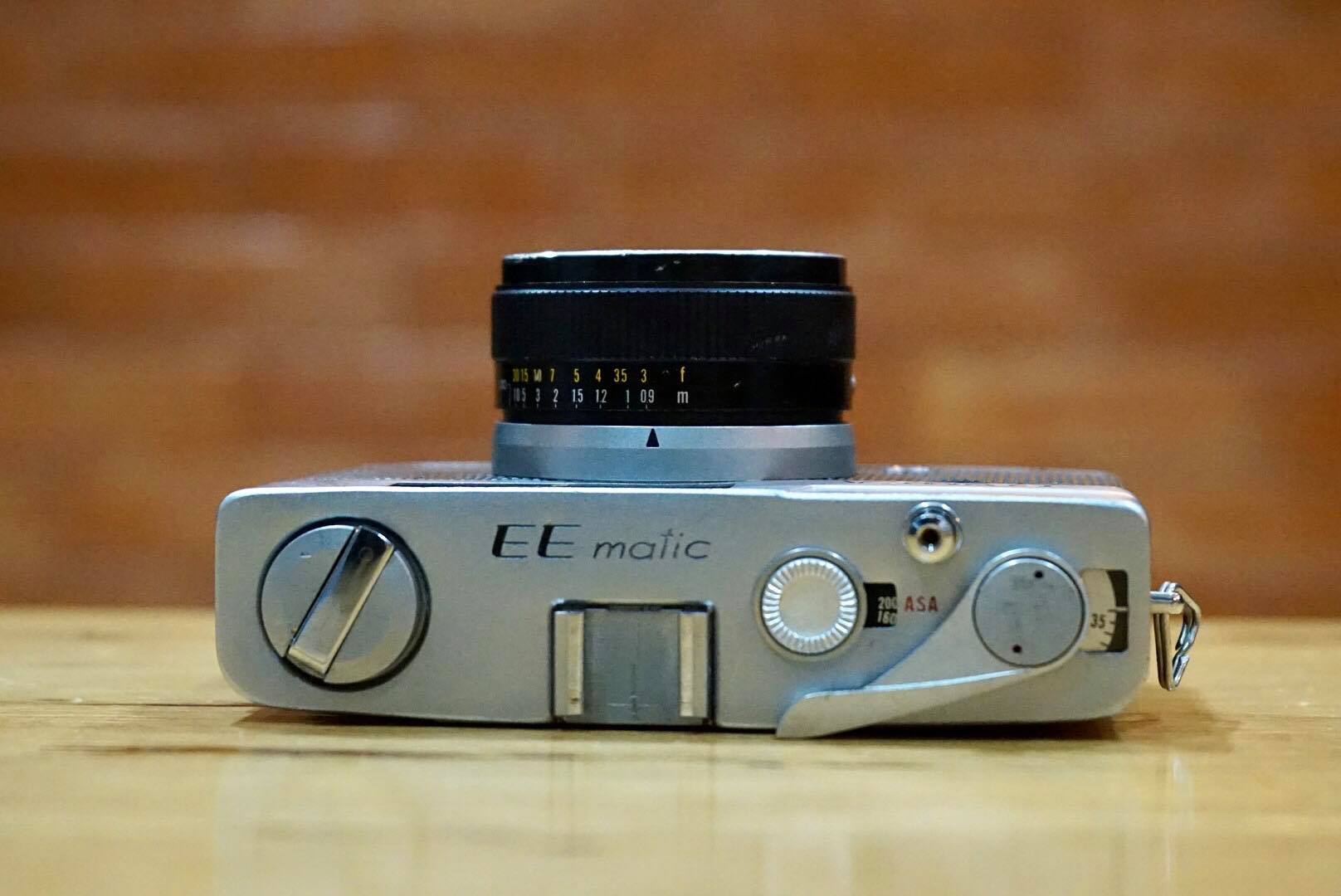 KONICA EE MATIC DELUXE KONICA HEXANON 40MM.F2.8