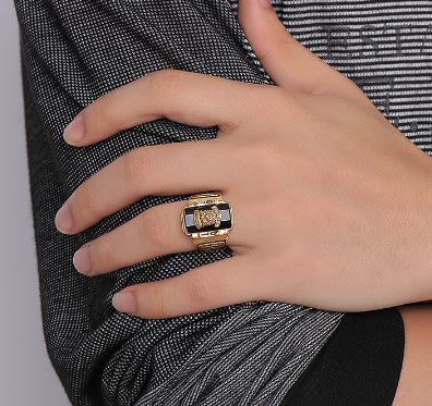 แหวนผู้ชาย แหวน Stainless Steel แท้ แหวนทอง ฝังคริสตัล สีดำ ลวดลาย หน้าเสือ แหวนลายเสือ เสริมสร้างความ น่าเกรงขาม ของขวัญสุดหรู ให้แฟน 155592