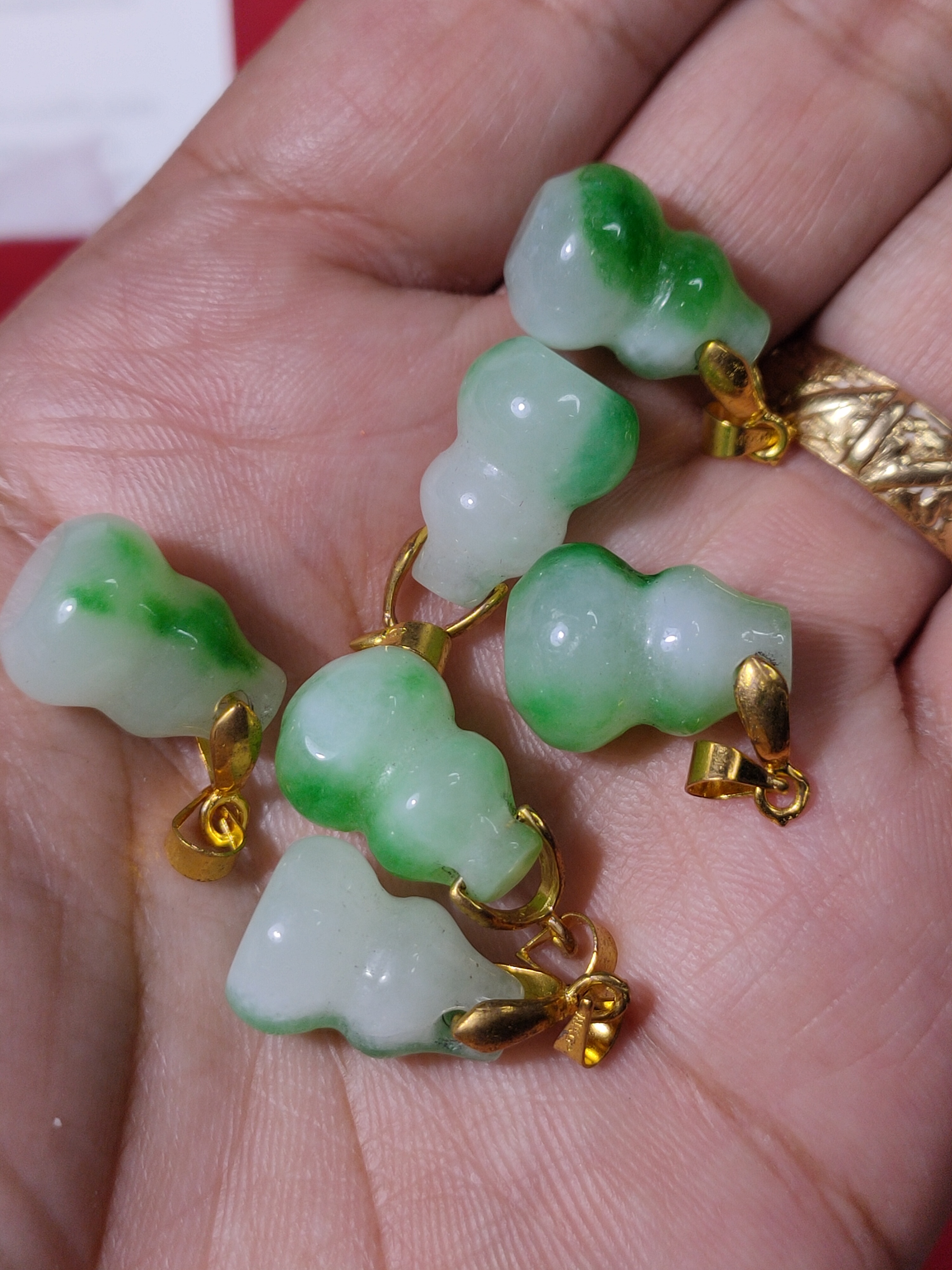 จี้หยกน้ำเต้า เสริมโชคลาภ