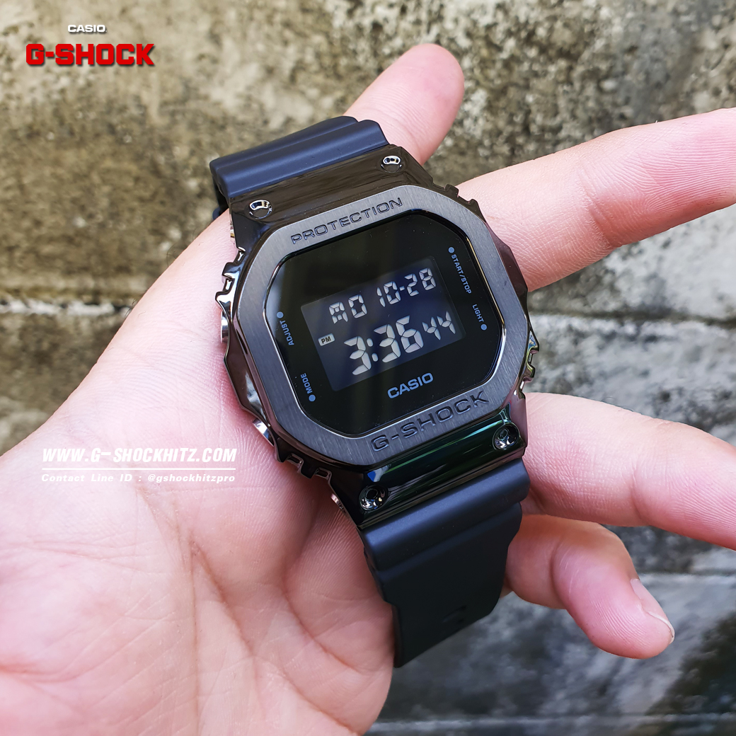 CASIO G-SHOCK นาฬิกาข้อมือ นาฬิกากันน้ำ นาฬิกาของแท้ ประกันศูนย์ CMG 1 ปี รุ่น GM-5600B-1 นาฬิกาสีดำ