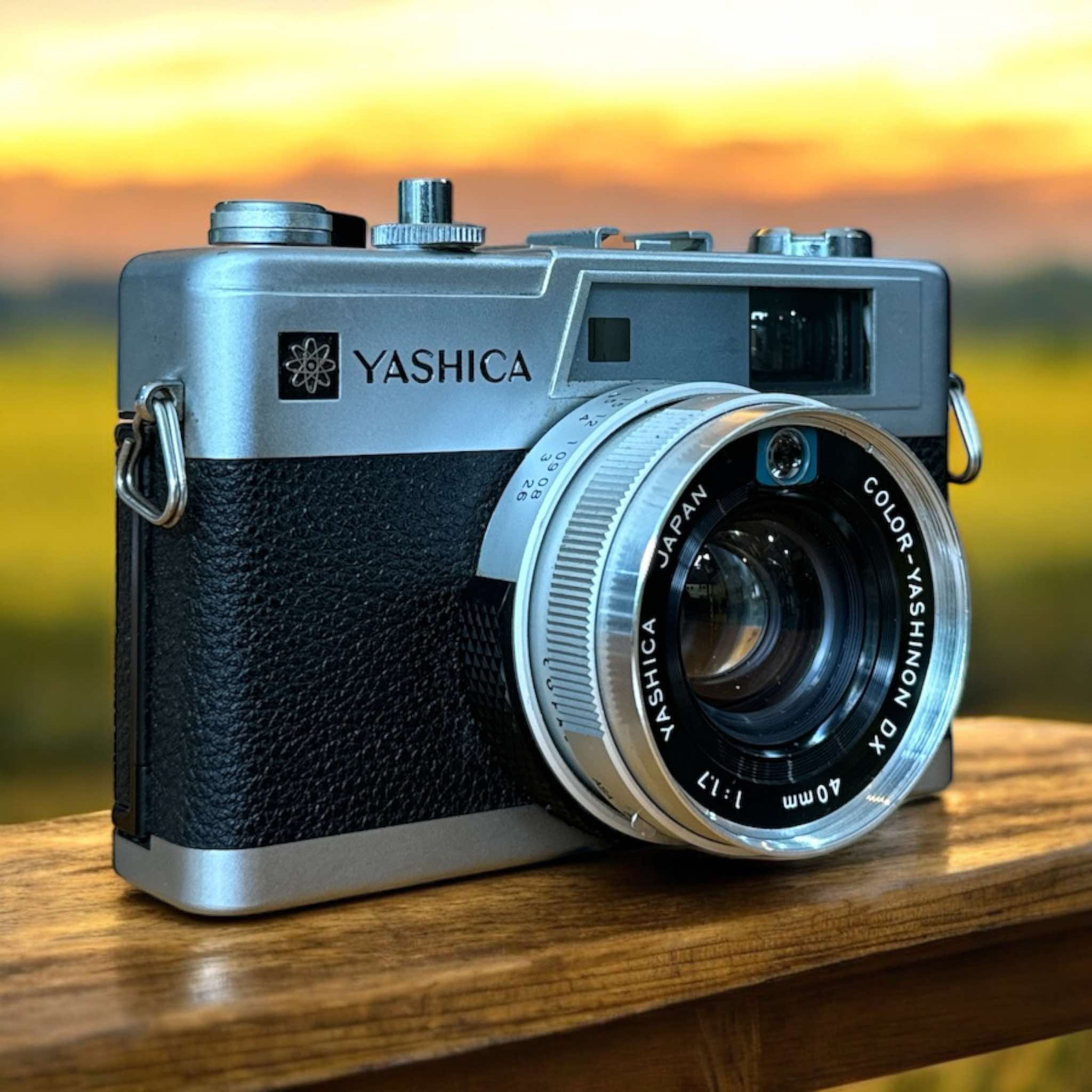 YASHICA ELECTRO 35GX YASHICA COLOR-YASHINON DX 40MM.F1.7