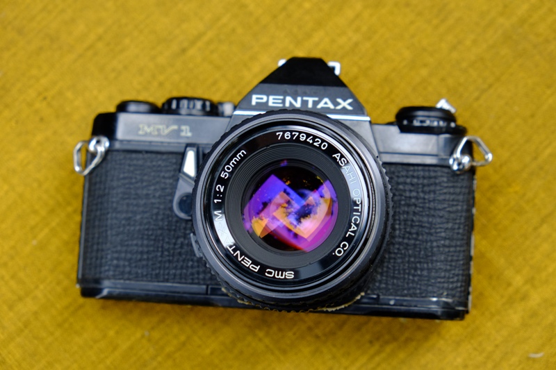 PENTAX MV1 SMC PENTAX-M 50MM.F2