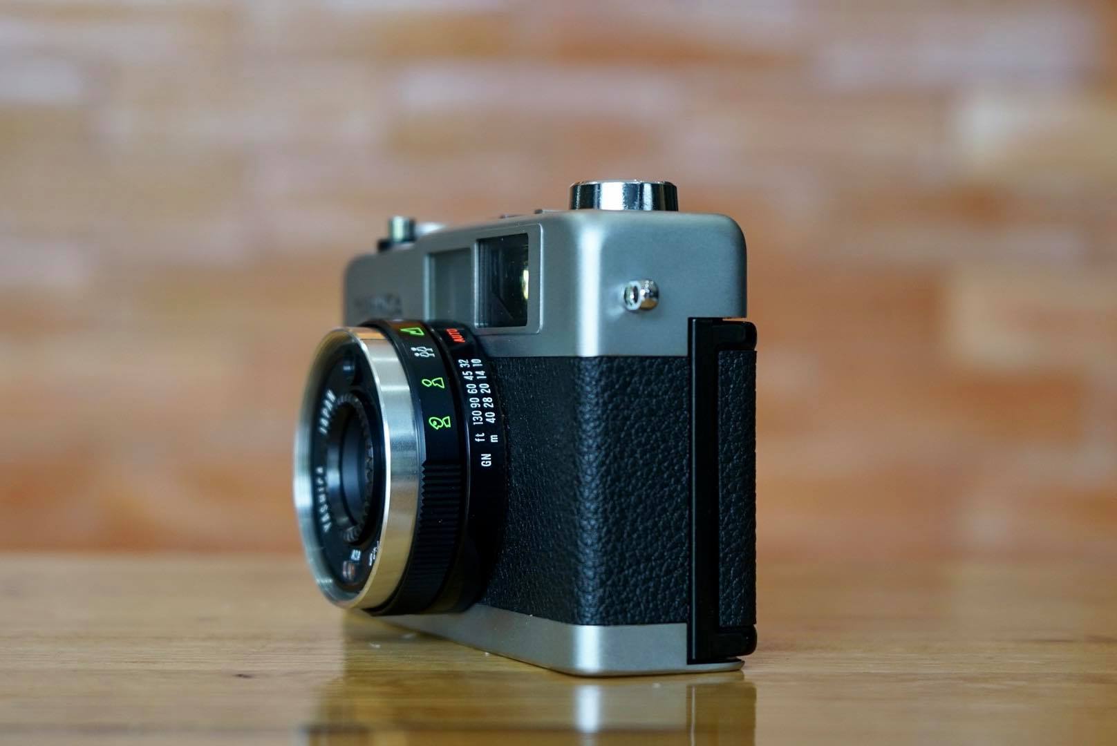 YASHICA 35ME YASHICA YASHINON 38MM.F2.8