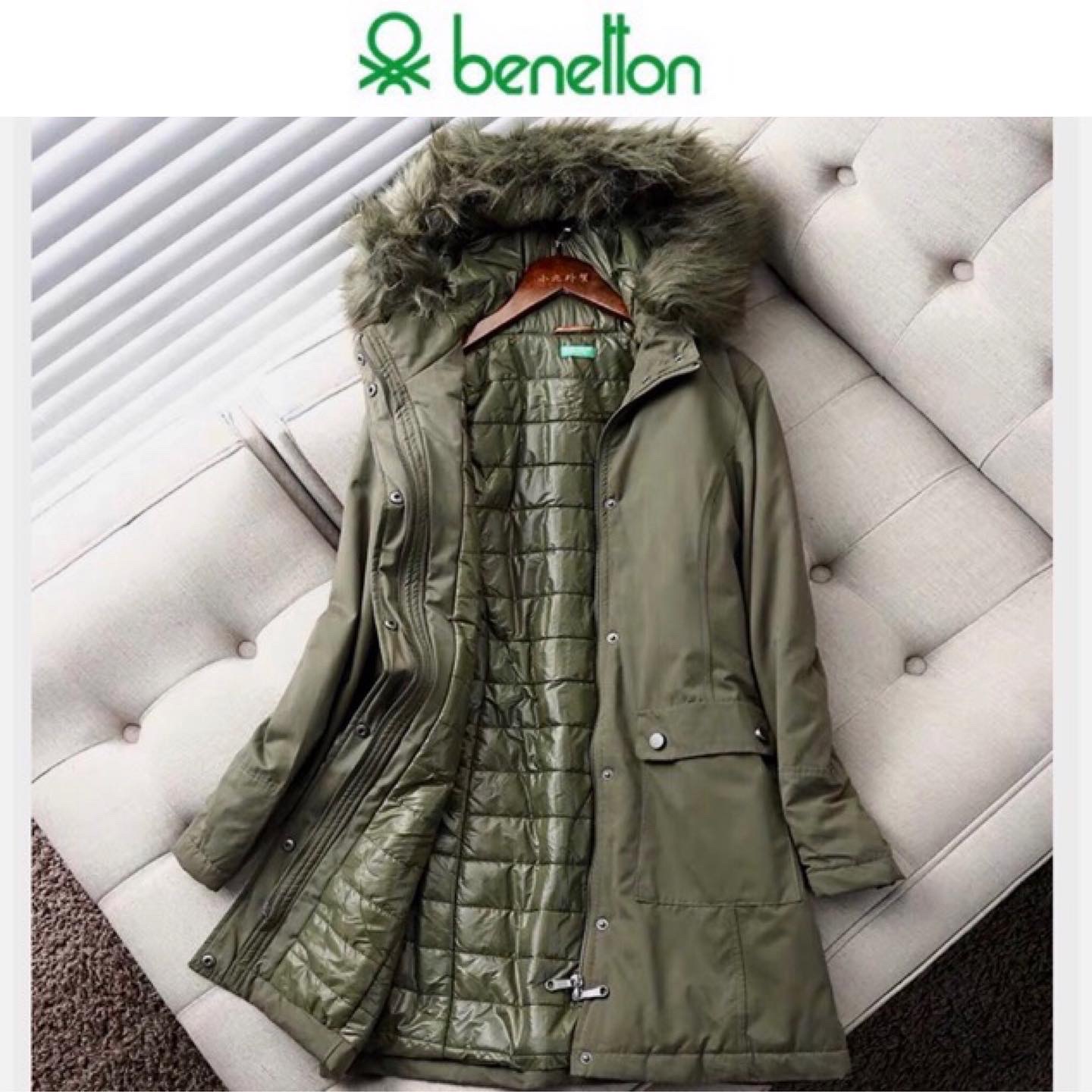 Benetton เสื้อฮูท เสื้อโค้ทฮูท กันหนาว สีกรม แต่งเฟอร์ แบรนด์ Benetton (ขนเฟอร์ถอดได้คะ) สำเนา สำเนา สำเนา สำเนา น้ำเงินกรม
