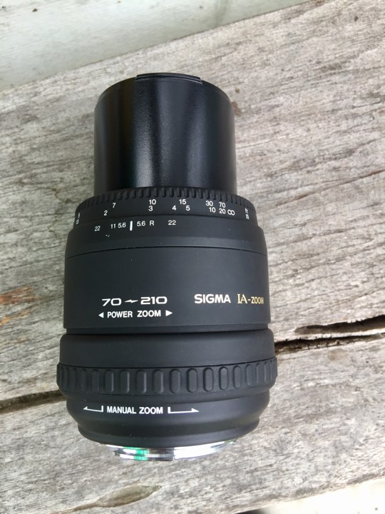 SIGMA IA-ZOOM 70-210MM.F4-5.6