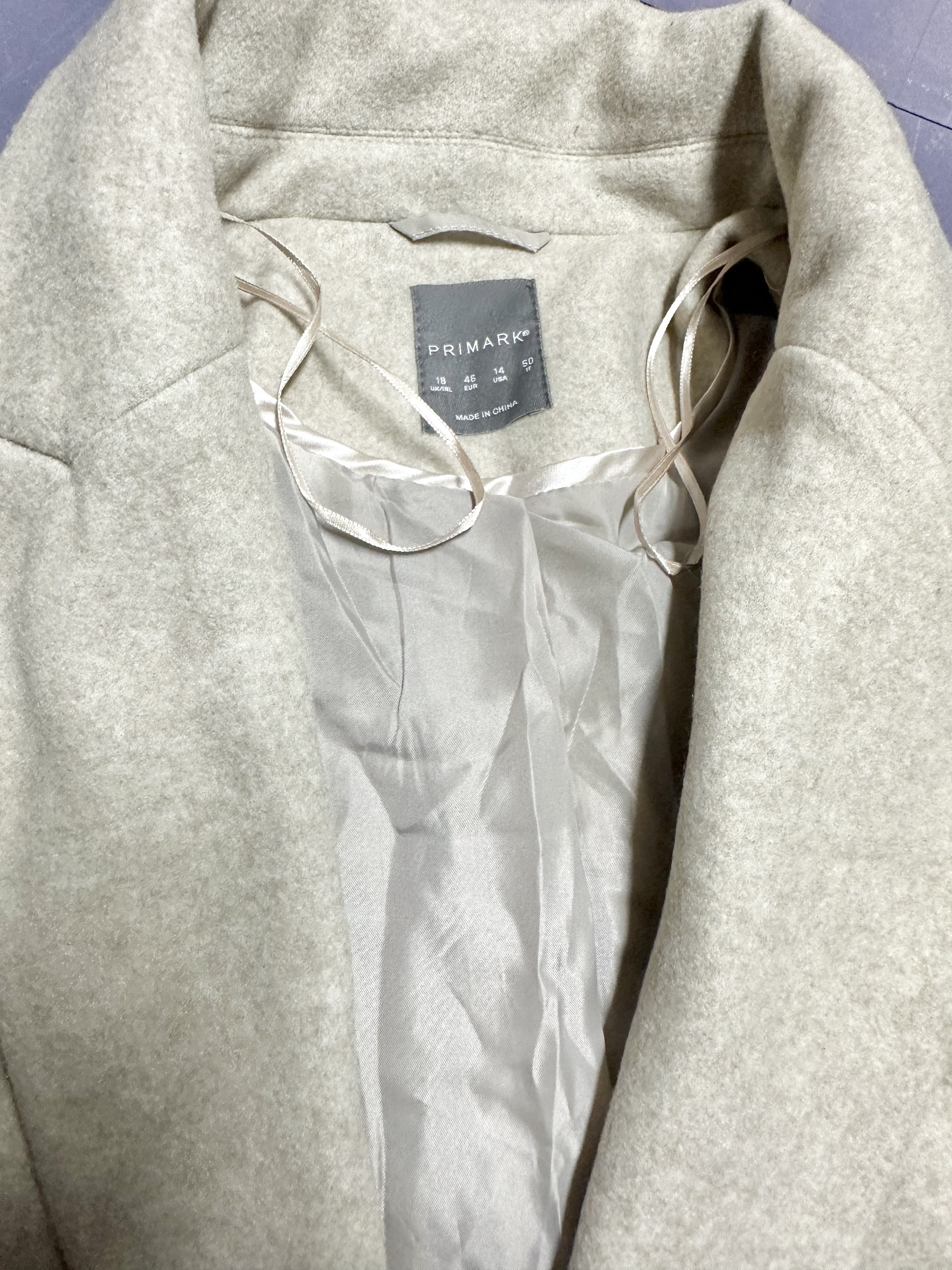 เสื้อโค้ทวูล Trench coat เสื้อโค้ทเฟอร์ โค้ทสักหลาดสีเบจ แบรนด์ Primark สำเนา สำเนา สำเนา สำเนา สำเนา สำเนา