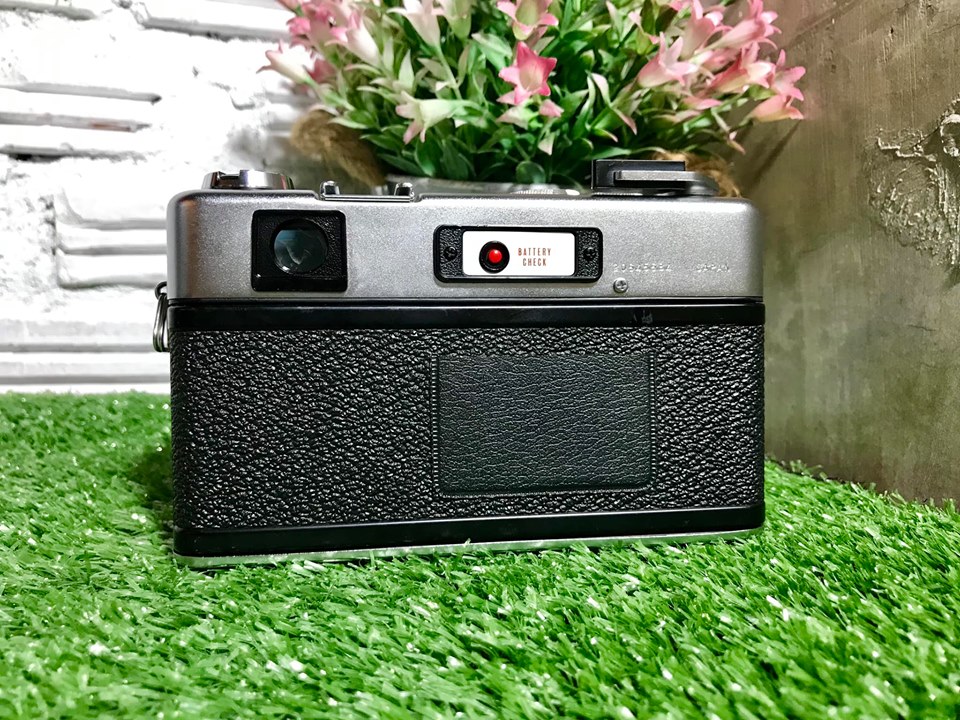 YASHICA ELECTRO 35 GS COLOR YASHINON-DX 45MM.1.7