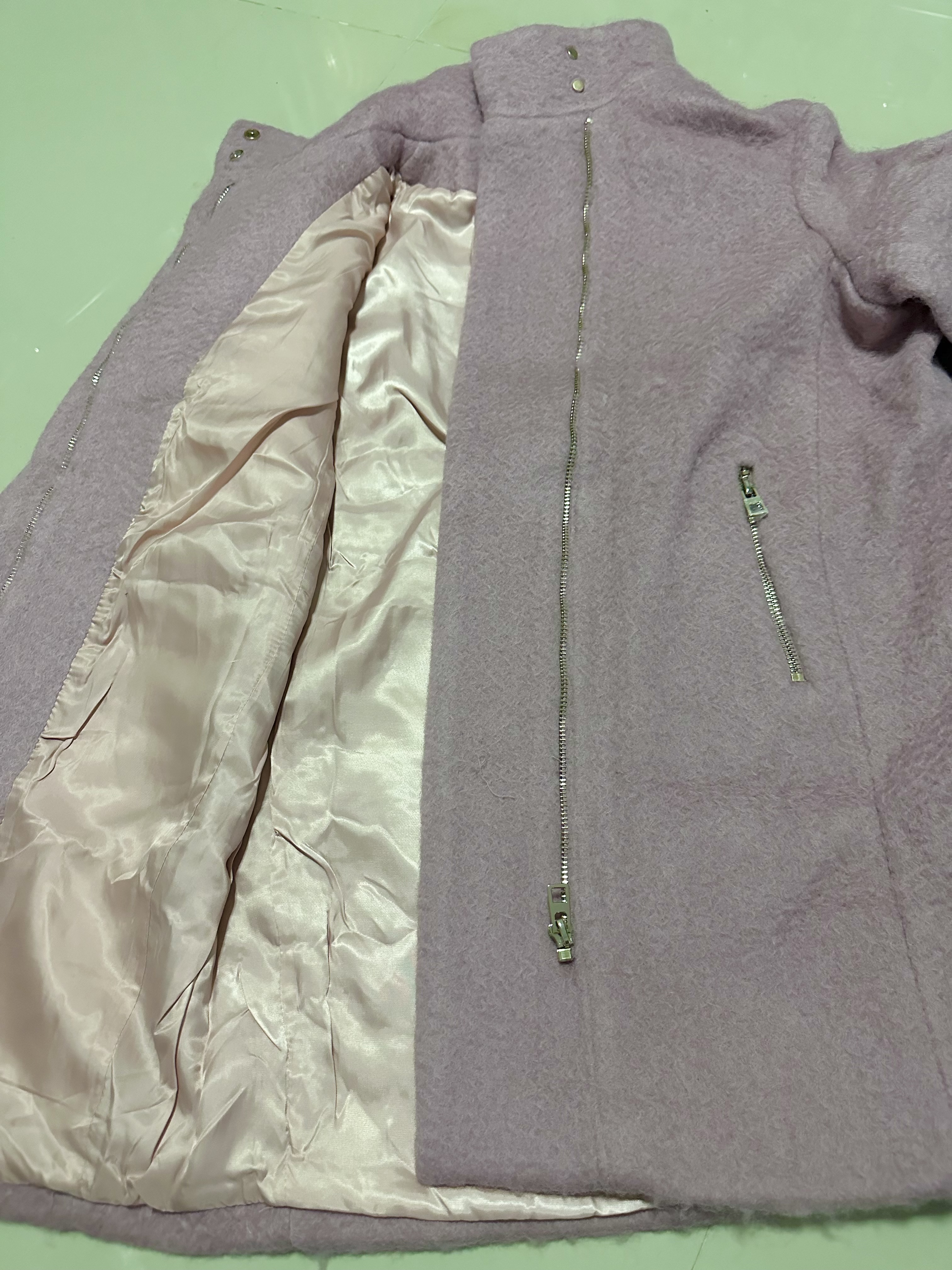 เสื้อโค้ท เสื้อกันหนาว เนื้อผ้าสักหลาด สีม่วงอ่อน แบรนด์ H&M