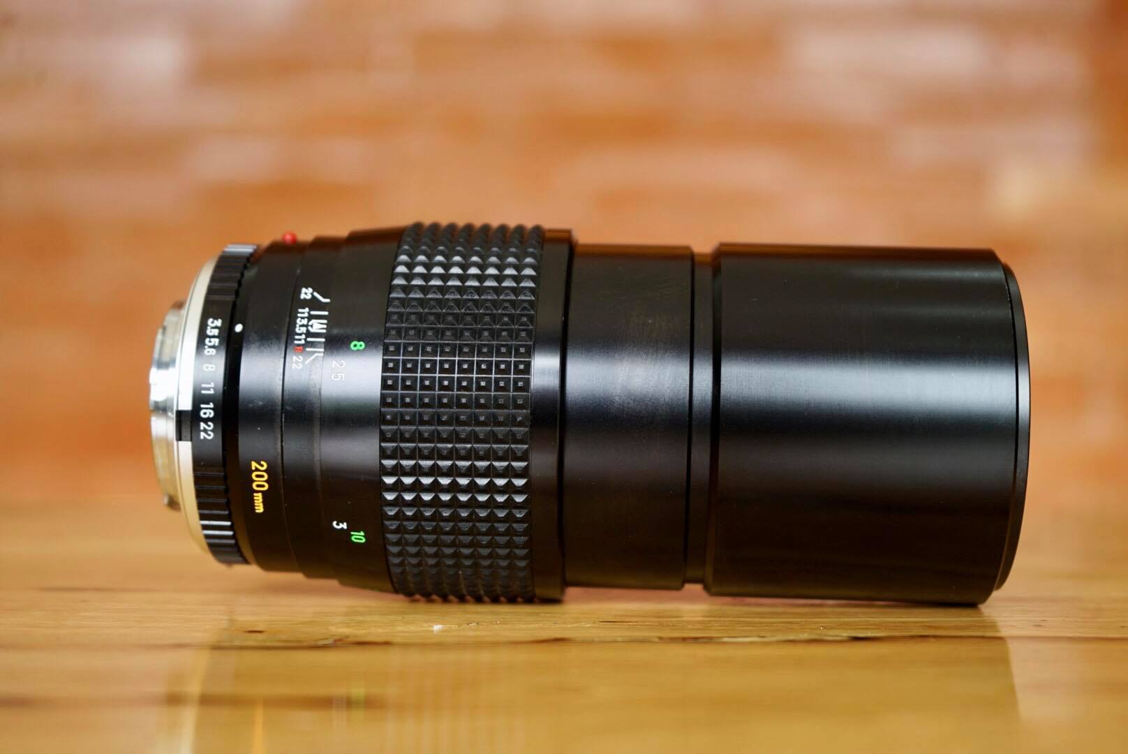 MINOLTA MC TELE ROKKOR-QF200 MM.F3.5