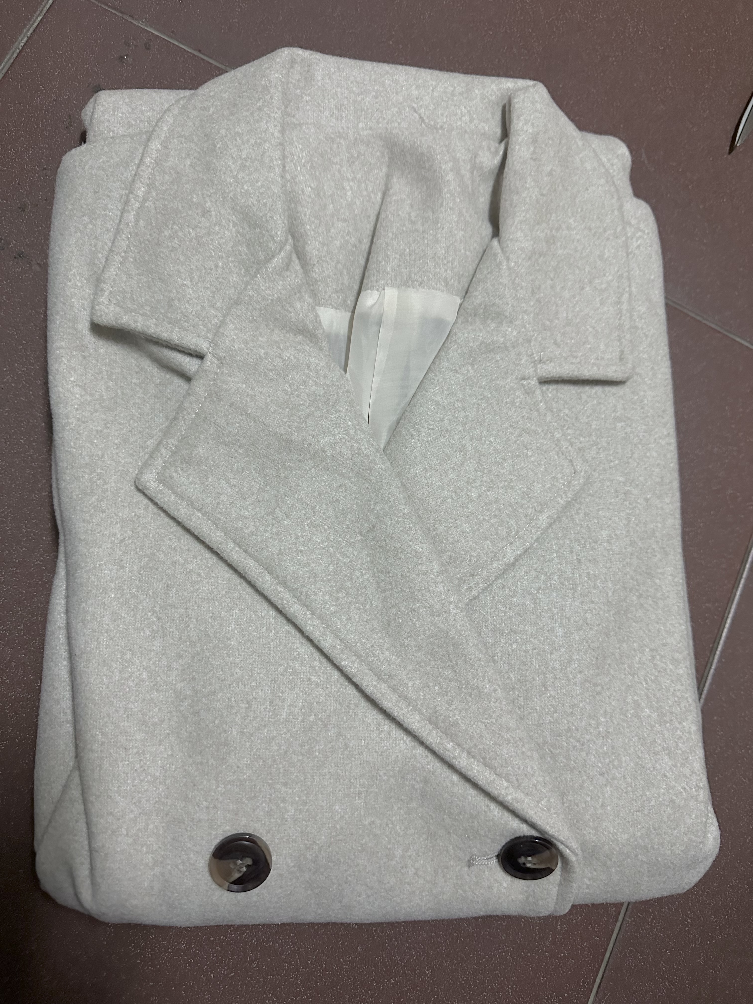 เสื้อโค้ทวูล Trench coat เสื้อโค้ทเฟอร์ โค้ทสักหลาดสีเบจ แบรนด์ Primark สำเนา สำเนา สำเนา สำเนา สำเนา สำเนา สำเนา