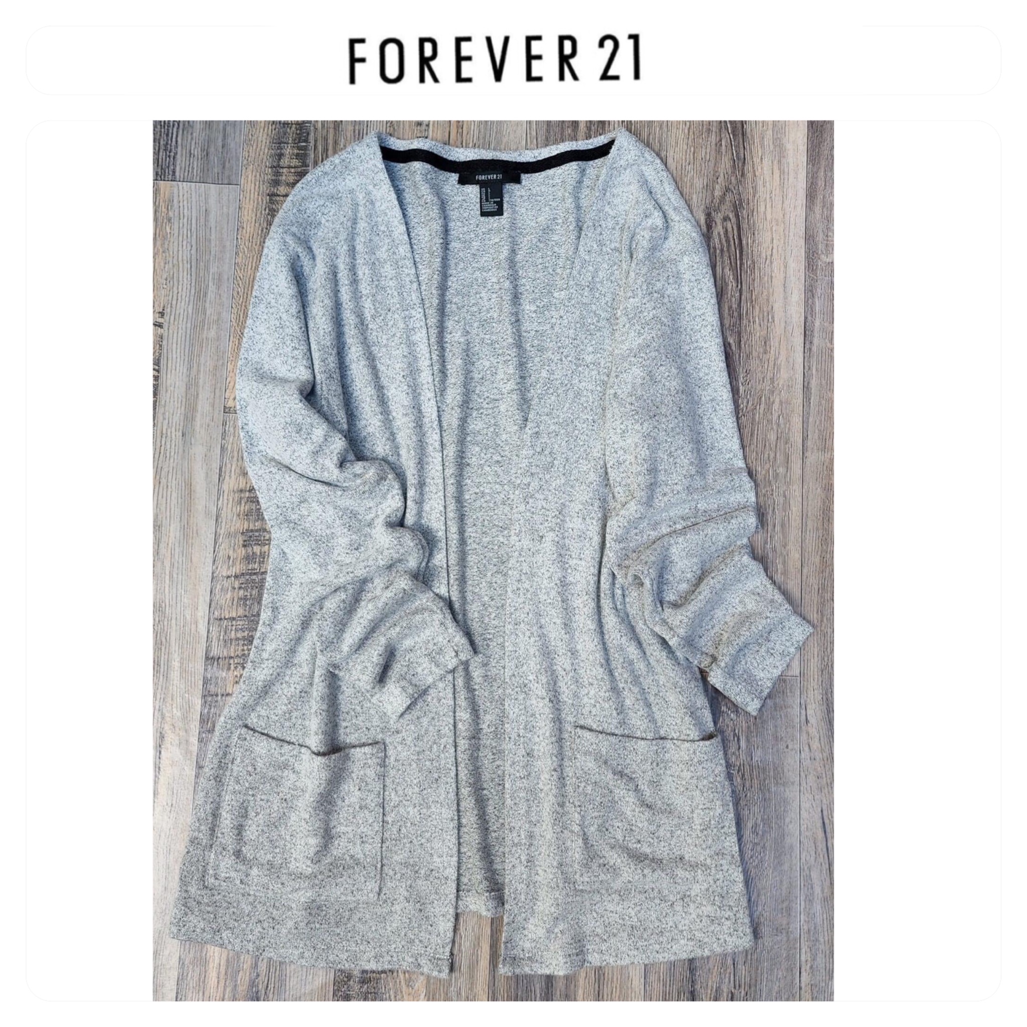 Forever21 เสื้อคลุมไหมพรม กันหนาวไหมพรม สีเทา เนื้อไหม นุ่ม สวย Forever21