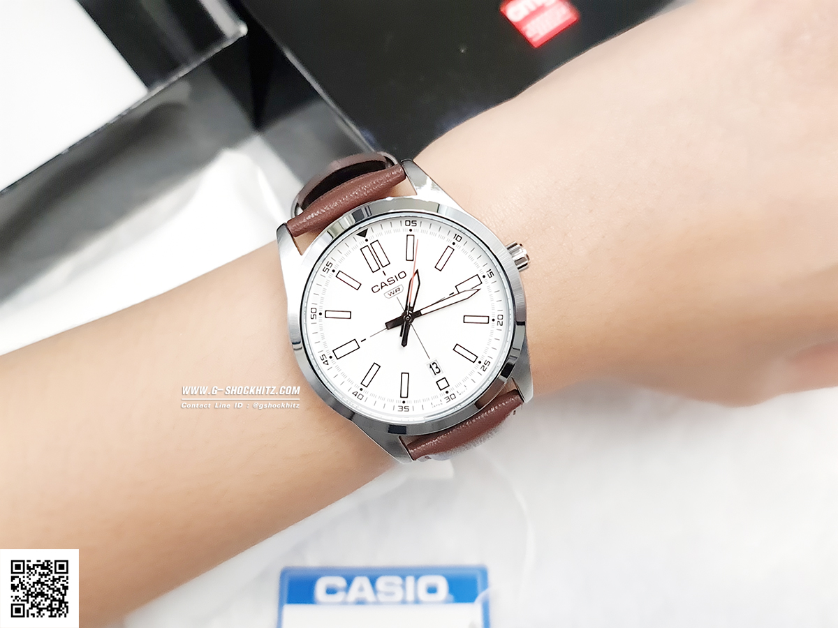CASIO นาฬิกาคาสิโอ นาฬิกาข้อมือ นาฬิกากันน้ำ นาฬิกาของแท้ ประกันศูนย์ CMG 1 ปี รุ่น MTP-VD02L-7E นาฬิกาสีน้ำตาล