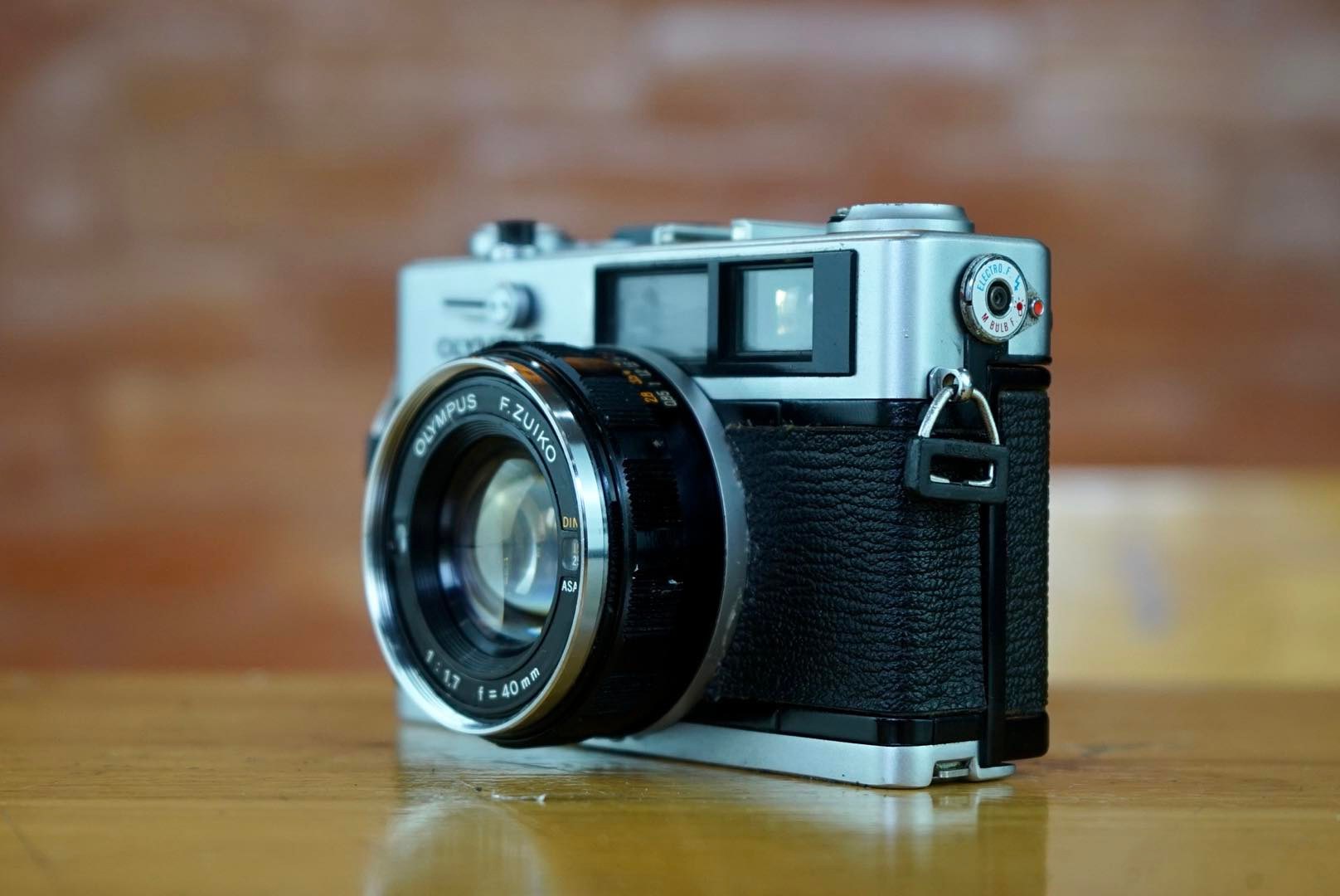 OLYMPUS 35DC OLYMPUS F.ZUIKO 40MM.F1.7