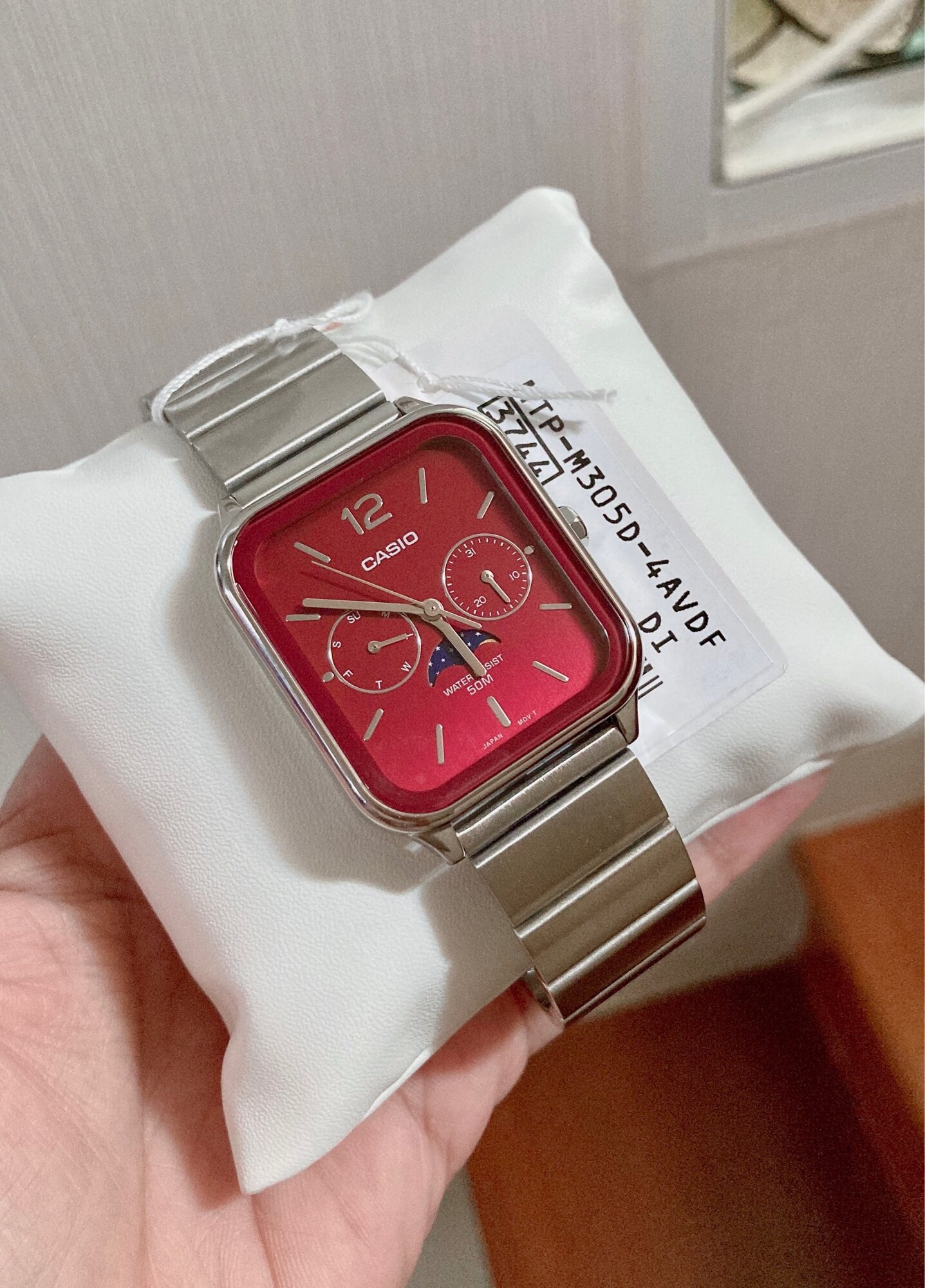 CASIO นาฬิกาคาสิโอ นาฬิกาข้อมือ นาฬิกากันน้ำ นาฬิกาของแท้ ประกันศูนย์ CMG 1 ปี รุ่น MTP-M305D นาฬิกาสีเงิน